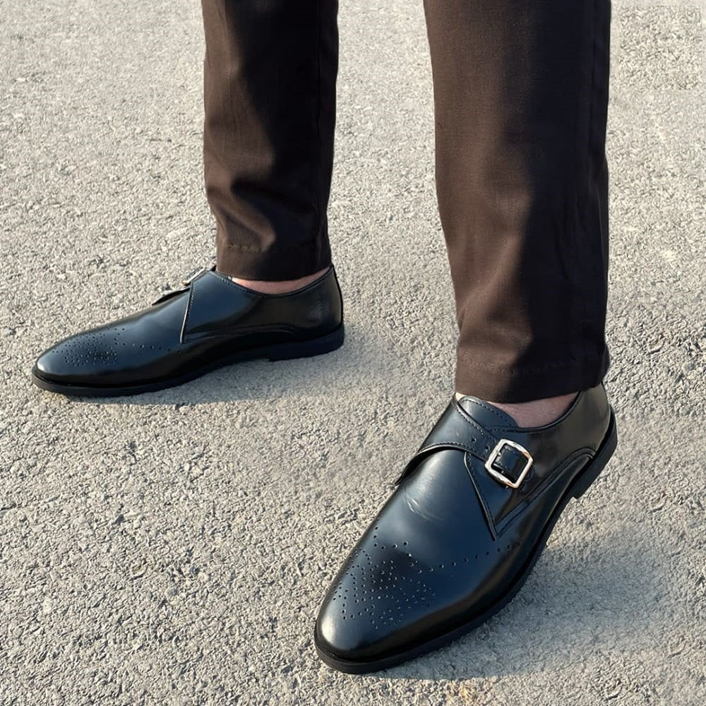 VM Premium Leather Buckle Black Shoe - 003